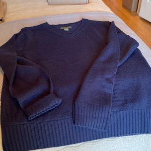 V neck pullover sweater